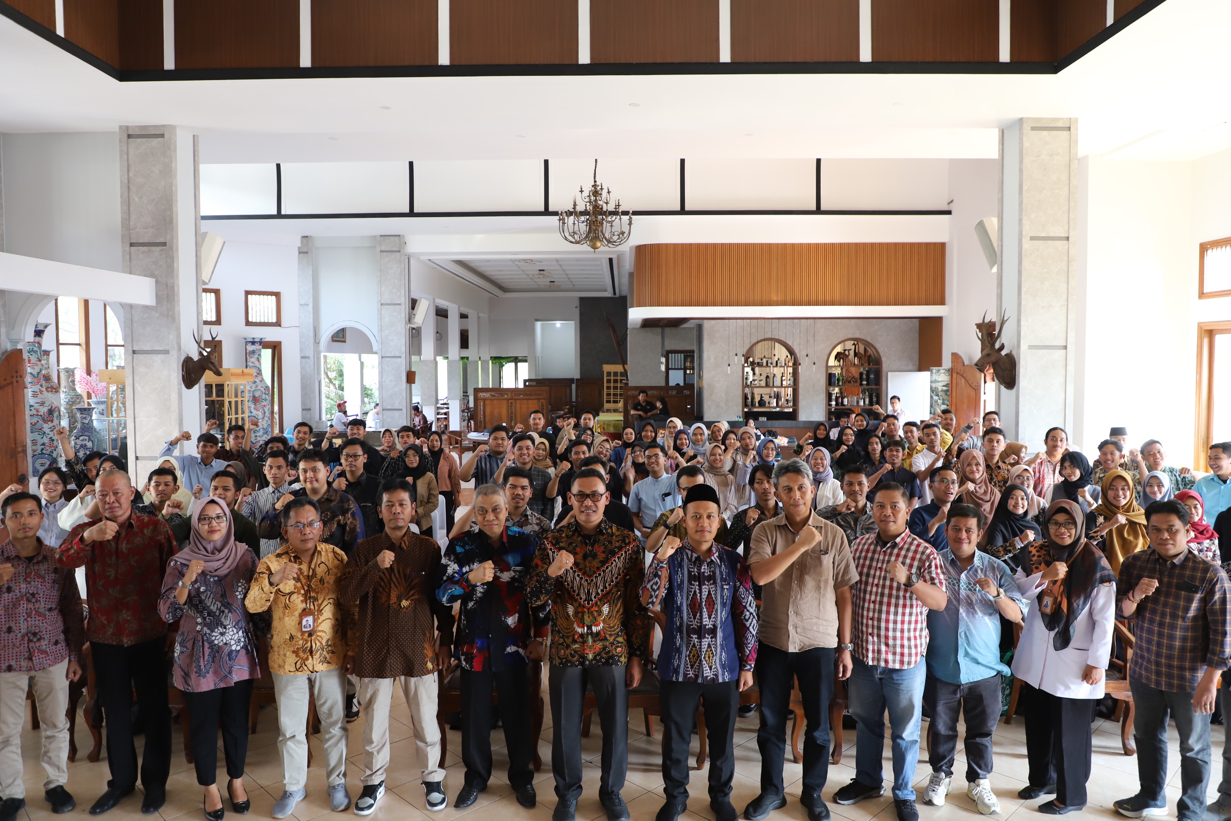 Pendidikan Pengawas Partisipatif di Kota "Emas Hijau", Bawaslu Berharap Peserta Memiliki Kompetensi Bernilai