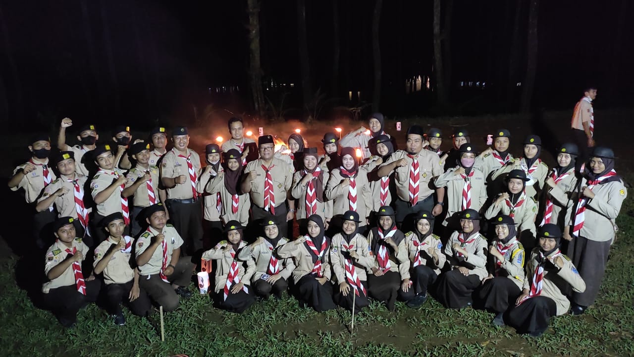 Bawaslu Batang Gelar Perkemahan Pengambilan Badge Saka Adhyasta Pemilu