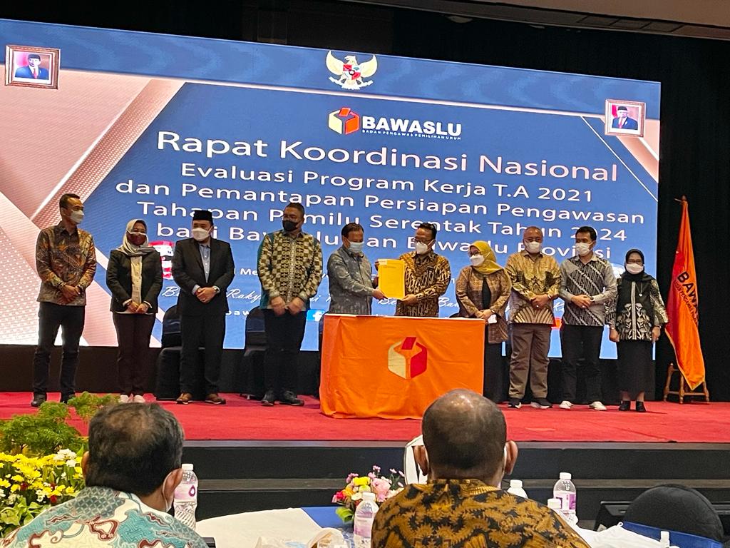 Bawaslu Jateng Ikuti Rakornas Persiapan Pemilu Serentak 2024