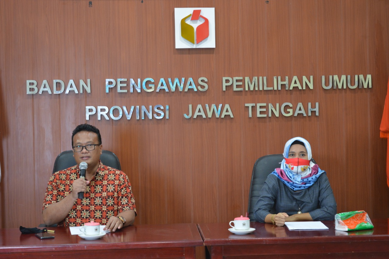 Bawaslu Jawa Tengah dan UIN Walisongo selenggarakan Webinar â€œDinamika dan Penguatan Partisipasi Politik Lokalâ€
