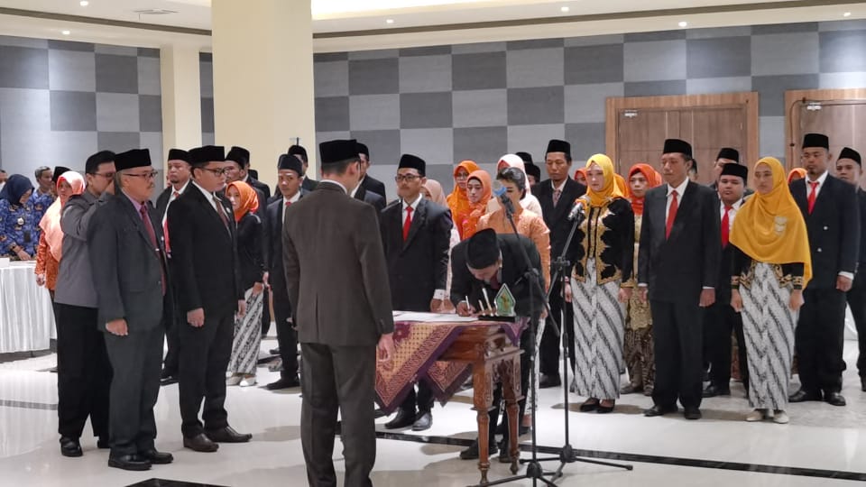 1.728 Panwaslu Kecamatan di Jawa Tengah Dilantik