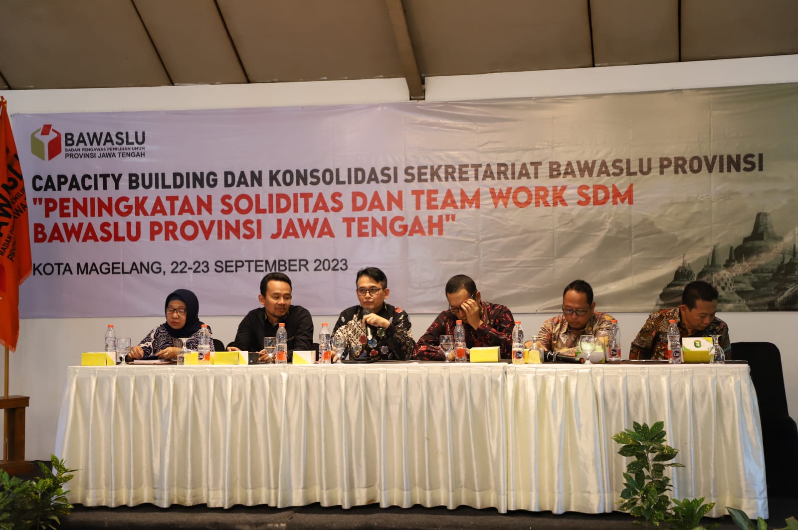 Bawaslu Jateng Tingkatkan Soliditas Jajaran Sekretariat dan Anggota