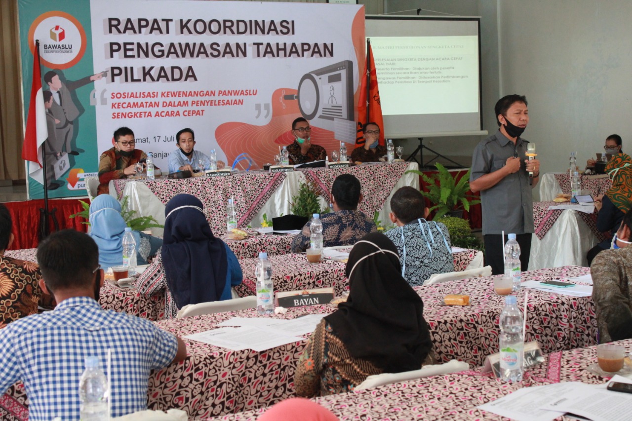 Panwaslucam Dibekali Kemampuan Penyelesaian Sengketa Acara Cepat