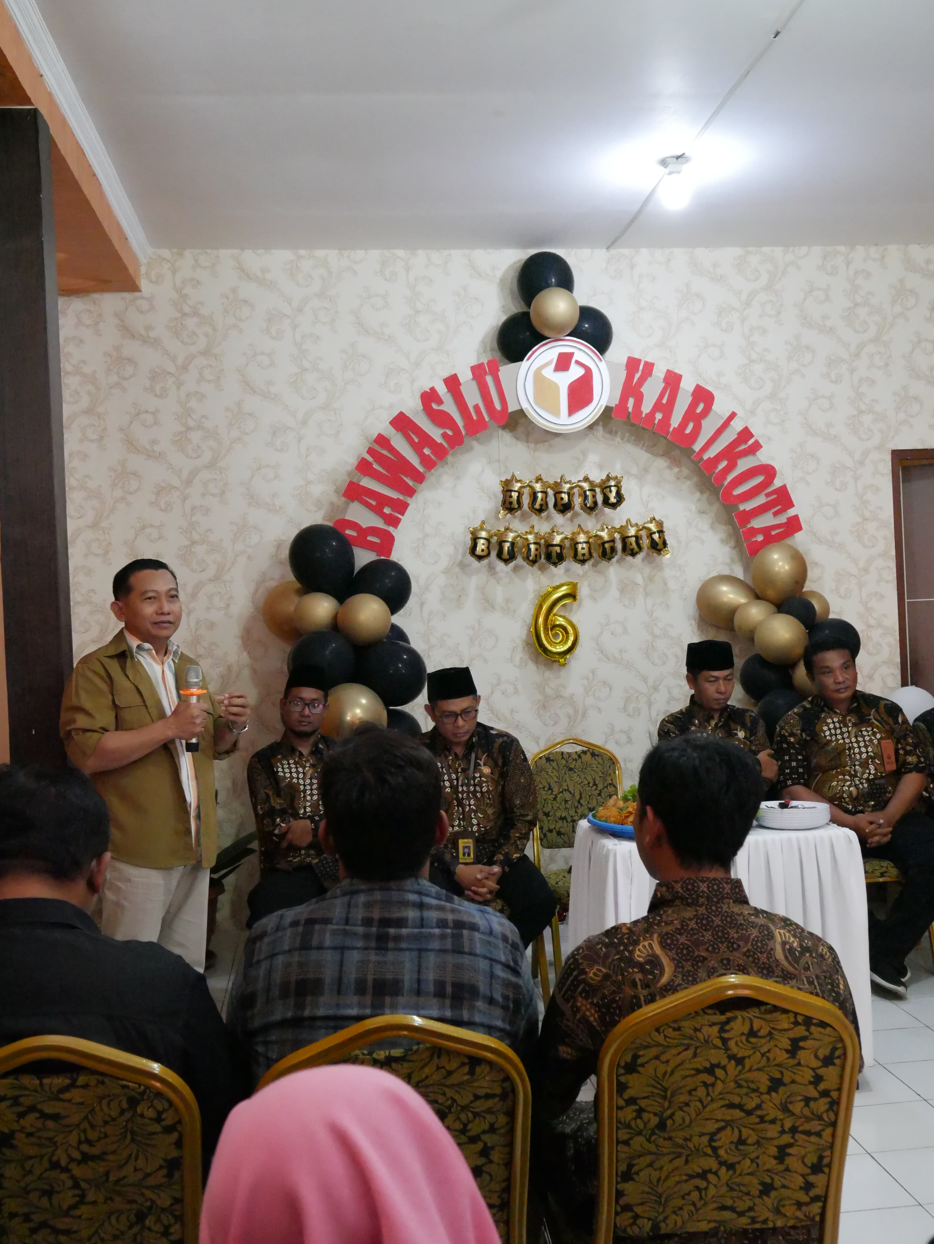 SOSIAWAN: TINGKATKAN KOMUNIKASI, KOORDINASI DAN PERTEGUH INTEGRITAS PENGAWAS PEMILU.