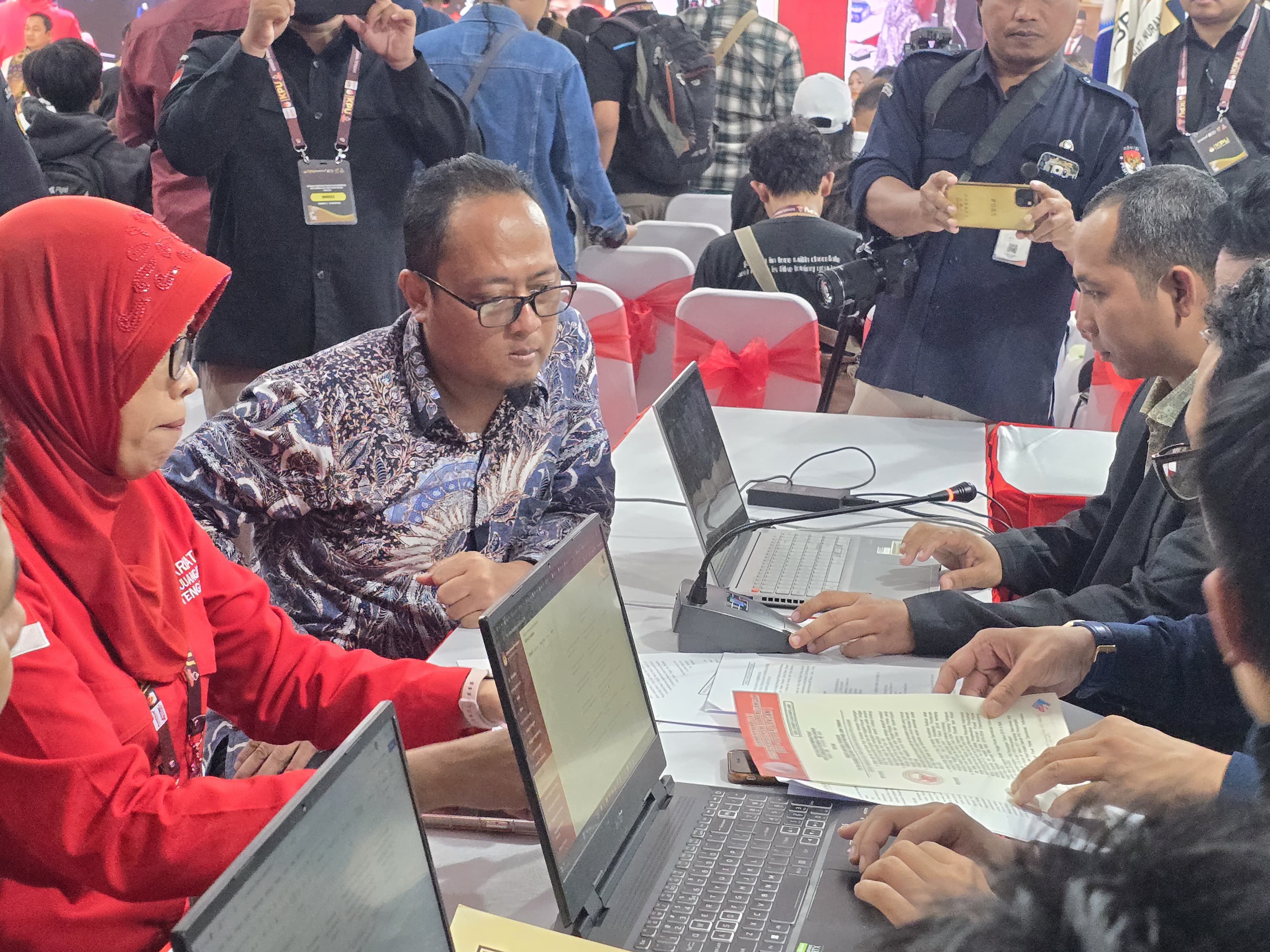 Pendaftaran Bakal Pasangan Calon Gubernur dan Wakil Gubernur, Bawaslu Jateng Awasi Melekat