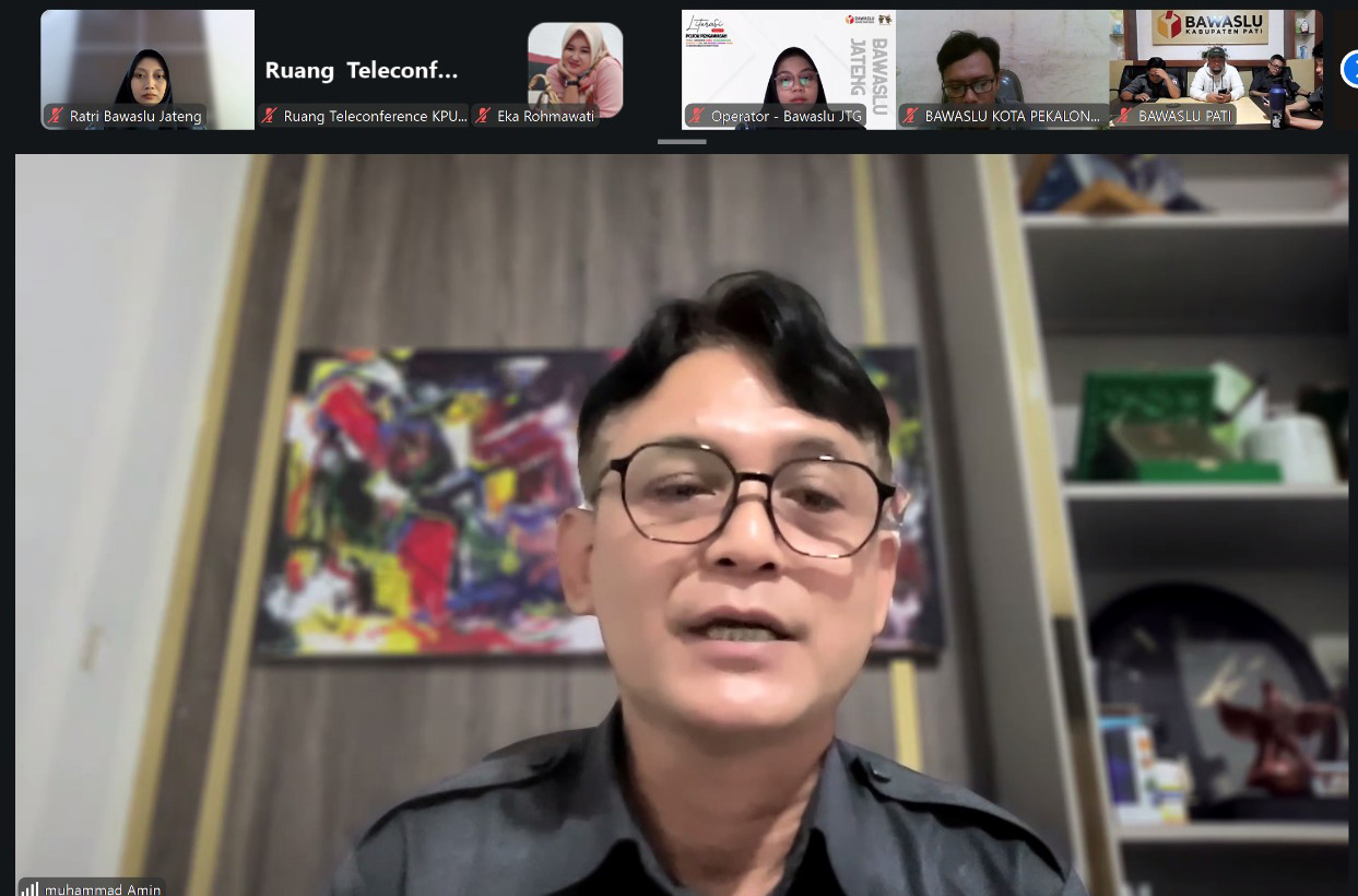 Ketua Bawaslu Jawa Tengah Membuka Forum Diskusi