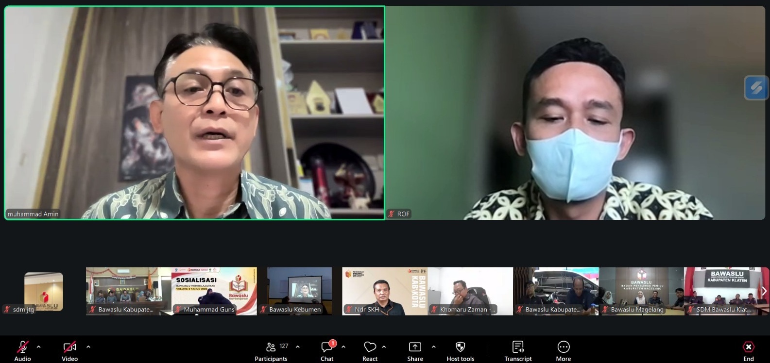 Ketua dan Anggota Bawaslu Provinsi Kordiv  SDMO serta Ketua dan Anggota Bawaslu Kabupaten/Kota se-Jawa Tengah beserta jajaran staf pengelola CERMAT mengikuti Rapat Koordinasi Penguatan Kelembagaan melalui Peningkatan Kapasitas Pengelolaan CERMAT (Cermin Monitoring dan Akuntabilitas Tugas) yang dilaksanakan secara daring melalui Zoom