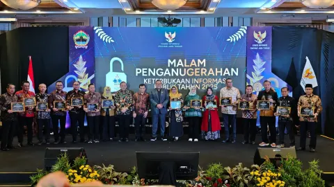 Bawaslu Jateng Raih Kembali Predikat Informatif