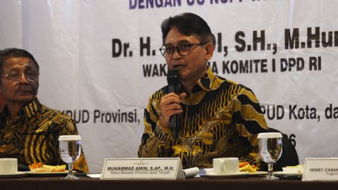 Ketua Bawaslu Provinsi Jawa Tengah memberi paparan dalam forum group discussion dengan DPD RI