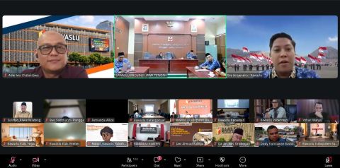 Rapat Koordinasi Pelaksanaan Pengawasan Secara Berjenjang dengan tema Sosialisasi Persiapan Penyusunan Indeks Kerawanan Pemilu (IKP) yang dilaksanakan secara daring melalui Zoom Meeting