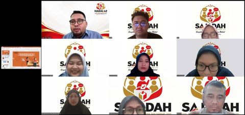 Andri Sutrisno menjadi narasumber dalam kegiatan SAJADAH Volume 10 “Optimalisasi Komunikasi Publik melalui Pengembangan Konten Kreatif dan Inovatif di Lingkungan Sekretariat Bawaslu Provinsi Jawa Tengah.”