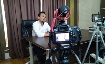 Kelas Online Menulis Berita dan Opini Bagi Pengawas