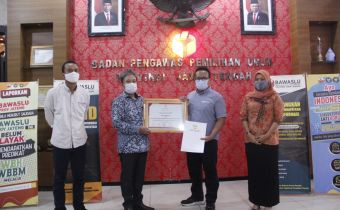 Bawaslu Jawa Tengah Raih Predikat Informatif