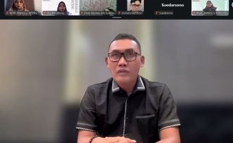 Koordinator Divisi Pencegahan dan Partisipasi Masyarakat Bawaslu Provinsi Jawa Tengah, Nur Kholiq memberi paparan dalam kegiatan Literasi Pojok Pengawasan Volume XVI bertajuk "POV: Strategi Pengawasan Pemenuhan Kuota Perempuan dalam Pencalonan Pasca Putusan Mahkamah Konstitusi Nomor 128/PUU-XXIV/2026" yang diselenggarakan secara daring