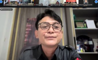 Ketua Bawaslu Provinsi Jawa Tengah, Muhammad Amin membuka kegiatan sosialisasi Pemantauan dan Evaluasi Kinerja Penyelenggaraan Pelayanan Publik (PEKPPP) Tahun 2026
