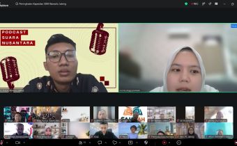 Staf Pengawasan, Ilvi Rizani menyampaikan materi dengan tema “Mengenal Konsep Pencegahan dalam Pengawasan Pemilu melalui Pengalaman Bawaslu Provinsi Jawa Tengah.” pada kegiatan SAJADAH (Selasa Jumat Diskusi Asik dan Hangat) Volume 2.